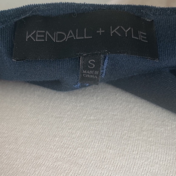 KENDALL + KYLIE Off Shoulder Pullover in True Navy - Picture 3 of 15